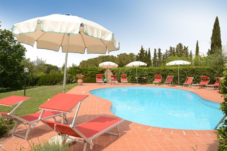 Ferme du XVIIe siècle avec piscine en Chianti - Photo 16