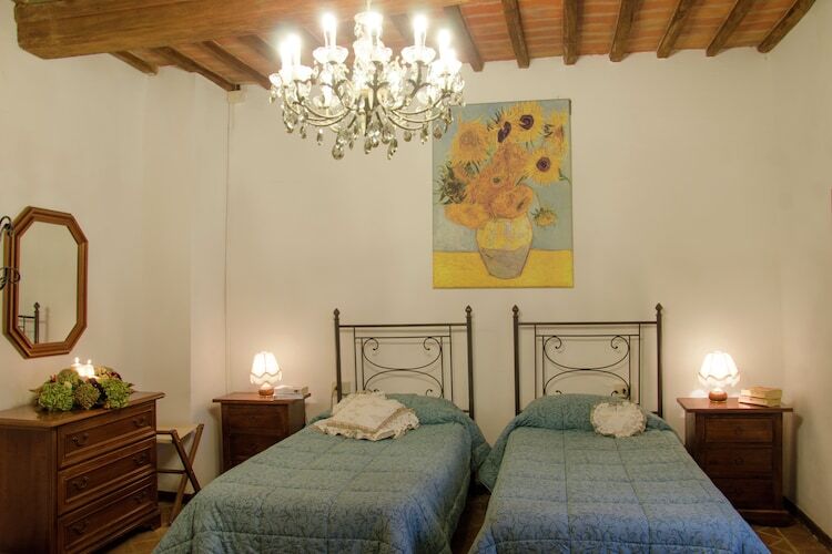 Ferme du XVIIe siècle avec piscine en Chianti - Photo 23