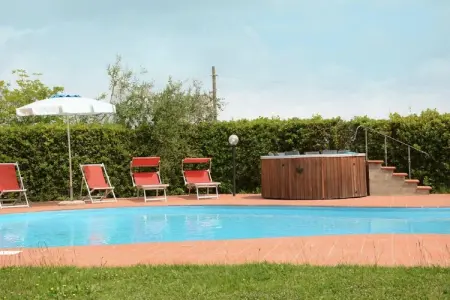Ferme du XVIIe siècle avec piscine en Chianti : photo 17