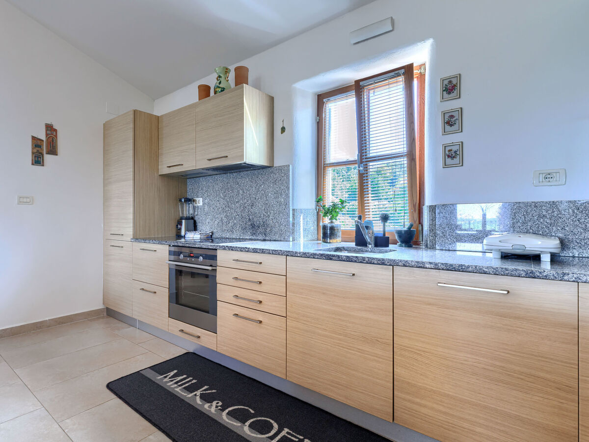 Diana, maison mitoyenne à Buje avec piscine - Photo 5