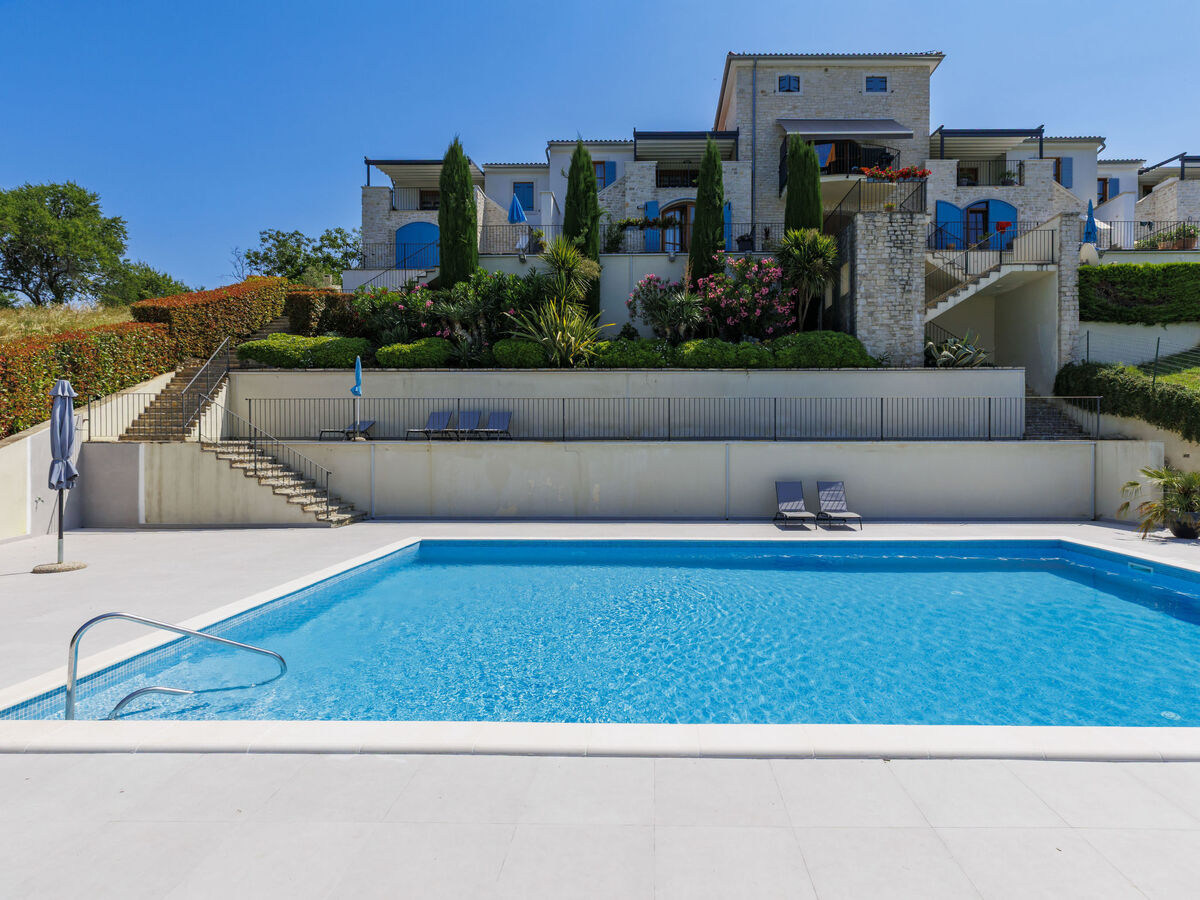 Diana, maison mitoyenne à Buje avec piscine - Photo 19