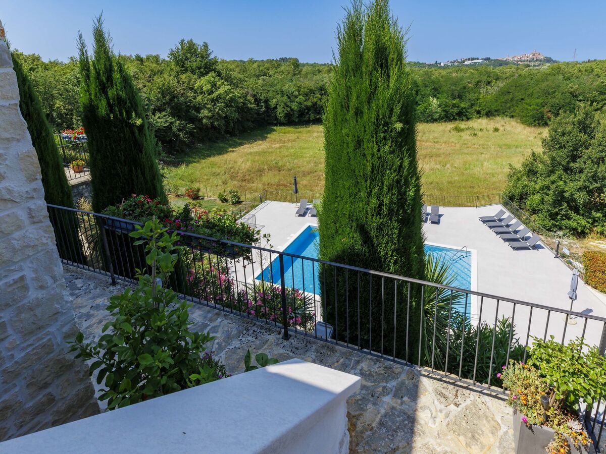 Diana, maison mitoyenne à Buje avec piscine - Photo 21