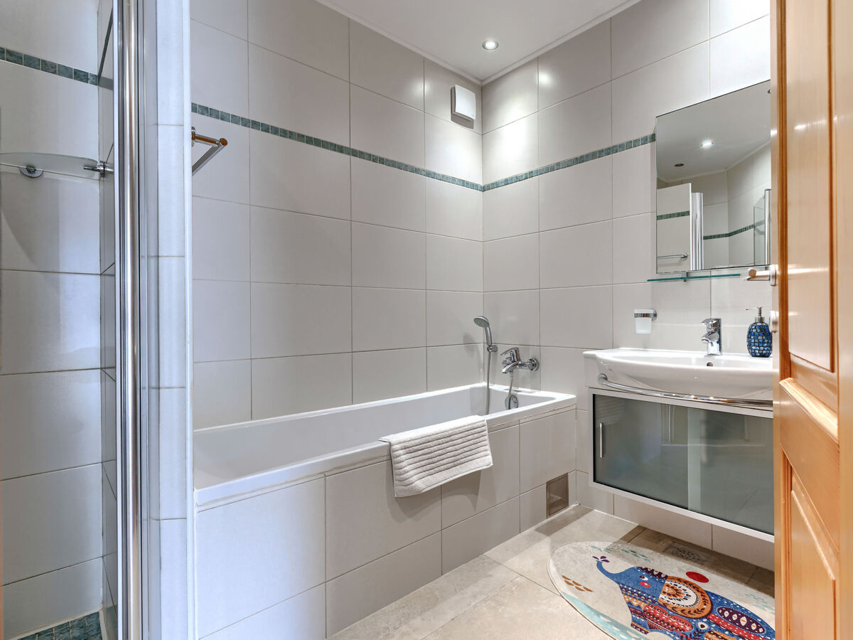 Diana, maison mitoyenne à Buje avec piscine - Photo 32