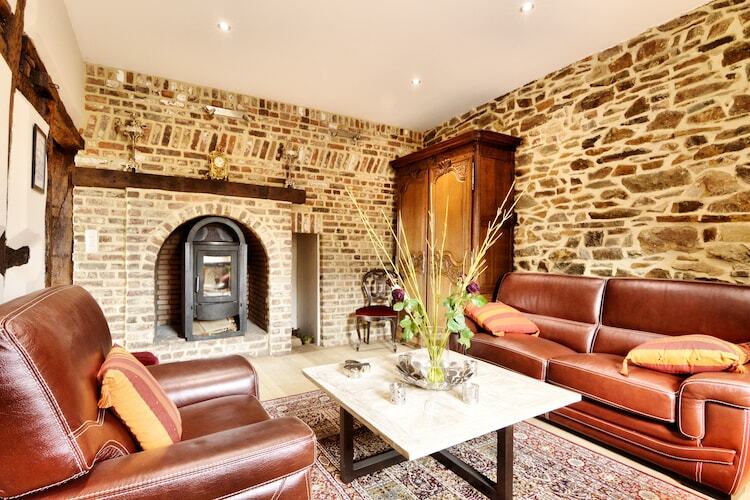 Pays des Sources : maison 8 chambres avec piscine couverte - Photo 12
