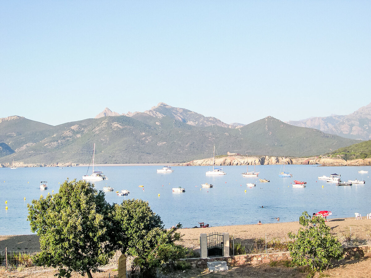 Villa Fidiamare : 175 m² pieds dans l'eau à Galéria - Photo 1