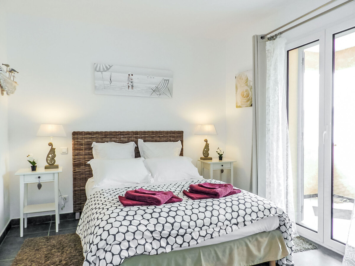 Villa Fidiamare : 175 m² pieds dans l'eau à Galéria - Photo 17