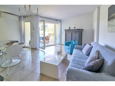Les Rivages de L'Estérel, Appartement Saint-Raphaël : photo 4