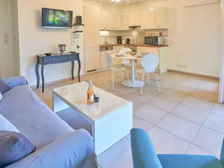 Les Rivages de L'Estérel, Appartement Saint-Raphaël : photo 14