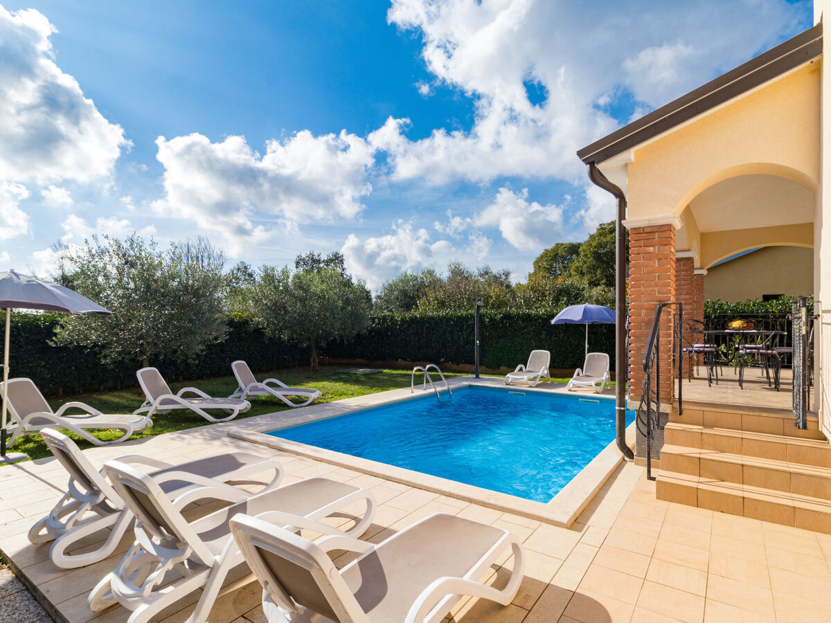 Maison Lara à Poreč avec piscine privée - Photo 6