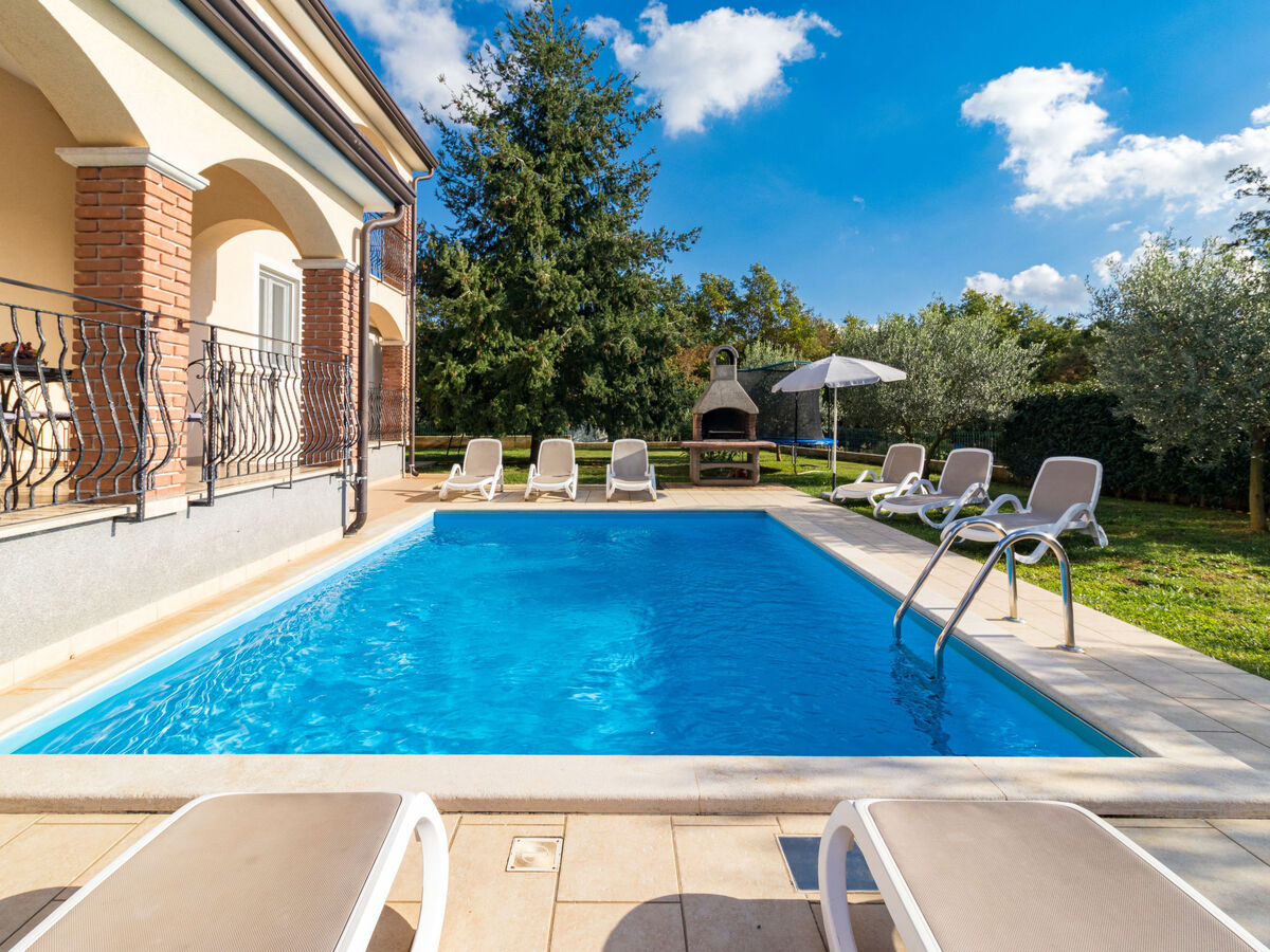 Maison Lara à Poreč avec piscine privée - Photo 24