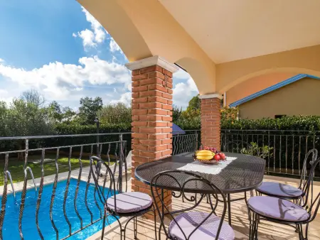 Maison Lara à Poreč avec piscine privée : photo 2