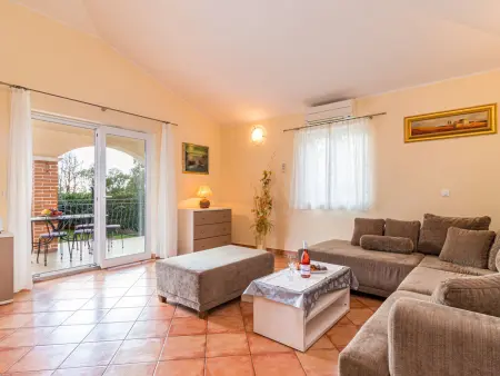 Maison Lara à Poreč avec piscine privée : photo 3