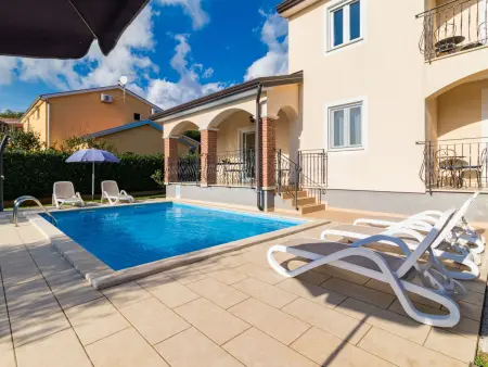 Maison Lara à Poreč avec piscine privée : photo 25