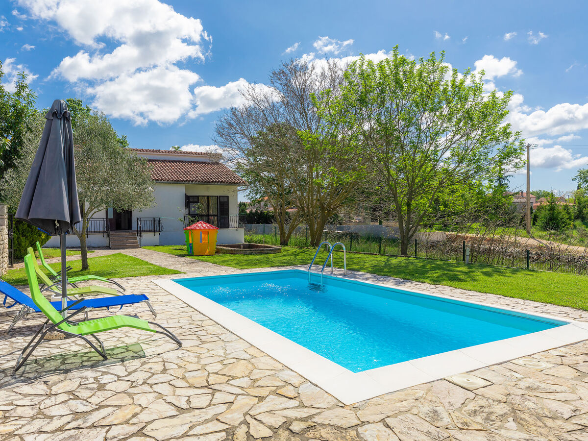 Maison Dora à Rovinj : piscine privée et terrain 1000 m² - Photo 6