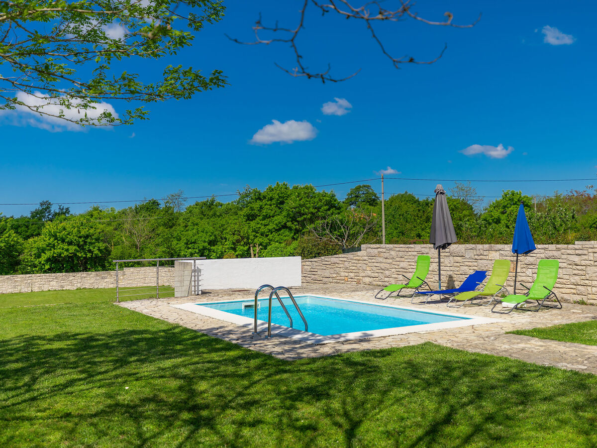 Maison Dora à Rovinj : piscine privée et terrain 1000 m² - Photo 7
