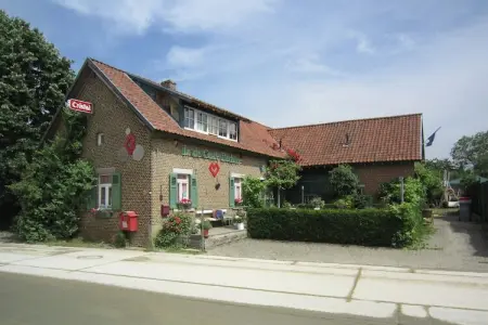 Location maison à Uikhoven, Refuge patrimonial d'Oud-Rekem