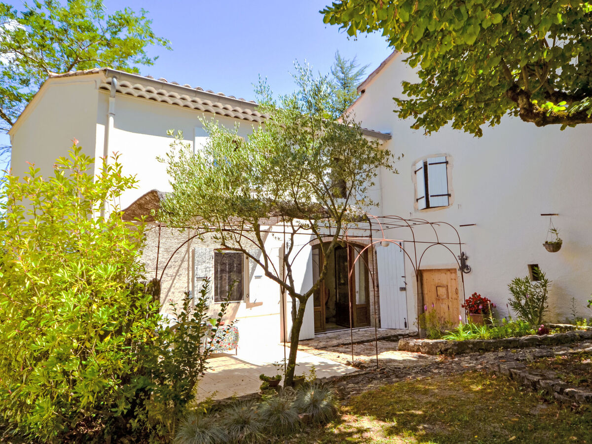 Gîte Marguerie – maison 19e rénovée, vue sur la vallée - Photo 14