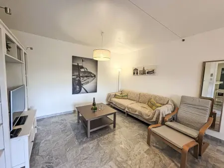 Le Rabelais – Apt 2 pièces avec terrasse, 300 m de la mer : photo 2