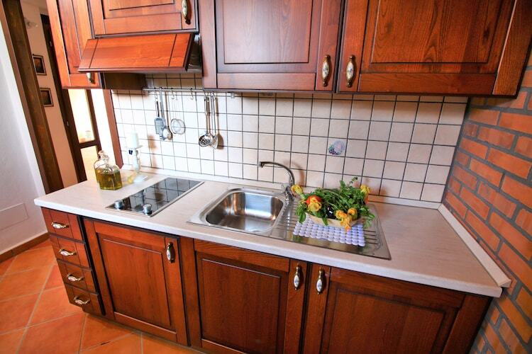 Maison Pino à Selci : escapade rustique avec piscine - Photo 2