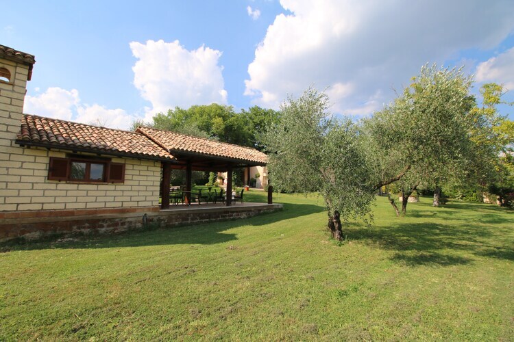 Maison Pino à Selci : escapade rustique avec piscine - Photo 26