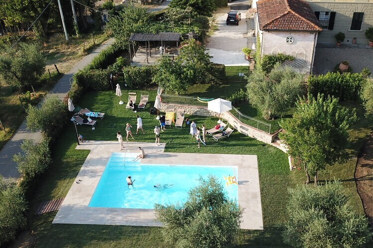 Villa dei Tarocchi, 8 pers., piscine et jardin - Photo 9
