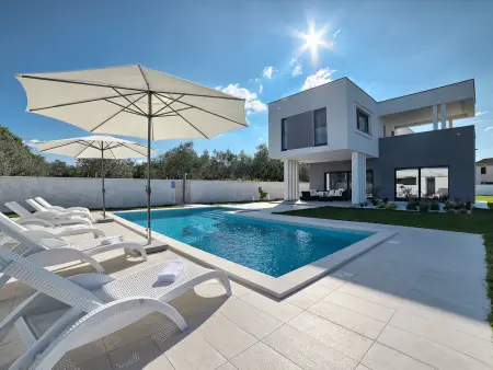 Location villa à Štinjan, Lungera