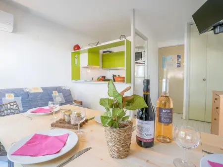 Le Grand Pavois - Appartement 2 pièces face au port : photo 9