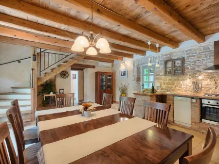 Maison Hrelja avec piscine privée à Rovinj : photo 14