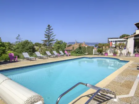 Appartement La Madrague d'Azur – terrasse, piscine, 200 m mer : photo 2
