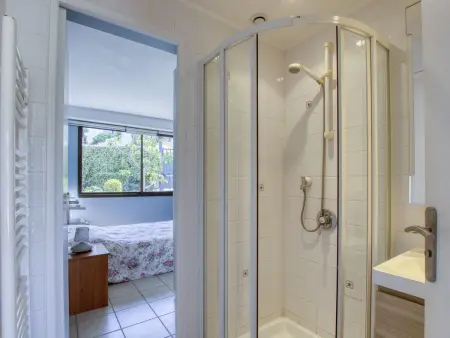Appartement La Madrague d'Azur – terrasse, piscine, 200 m mer : photo 12