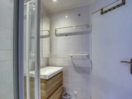 Appartement La Madrague d'Azur – terrasse, piscine, 200 m mer : photo 13