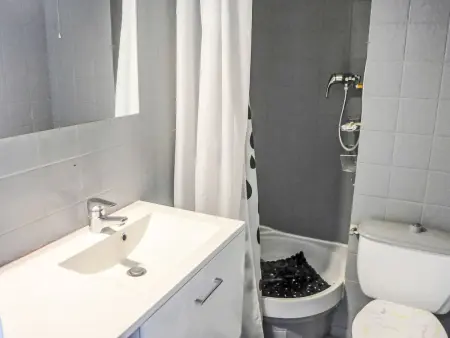 Appartement Kennedy à 15 m de la plage, Villers sur Mer : photo 11