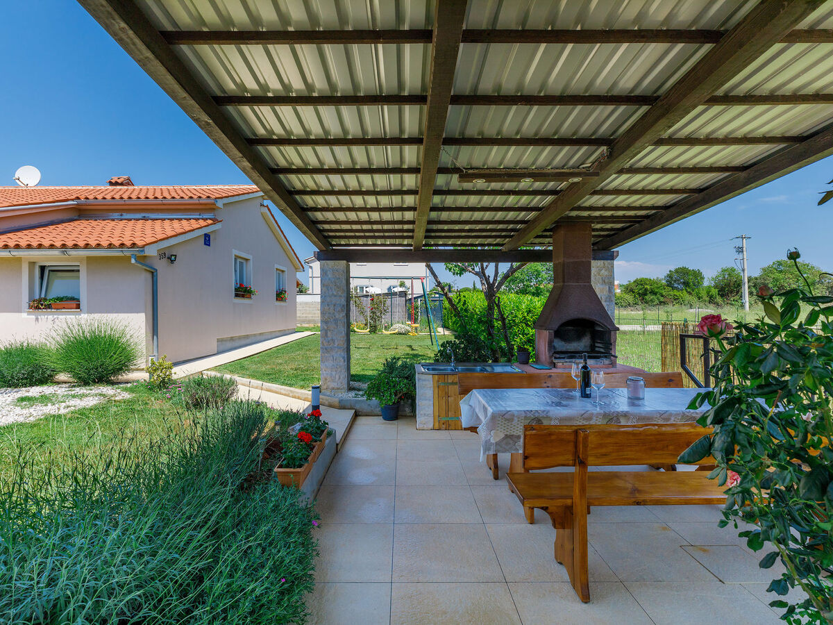 Maison Paula à Pula avec piscine privée - Photo 3