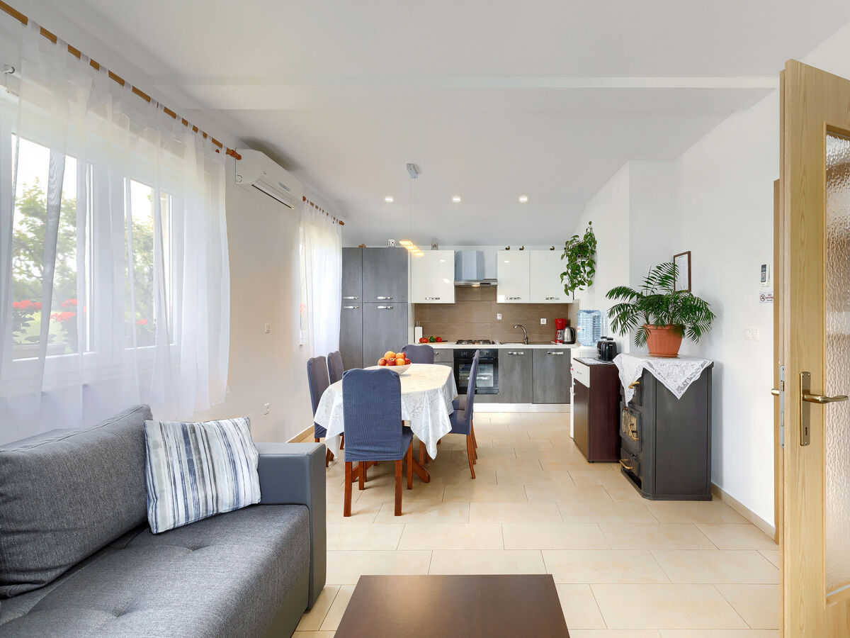 Maison Paula à Pula avec piscine privée - Photo 10