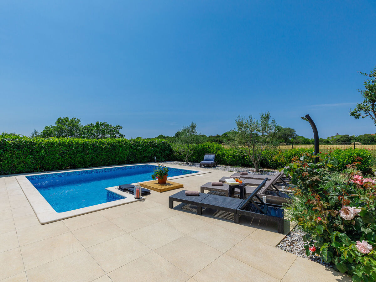 Maison Paula à Pula avec piscine privée - Photo 18