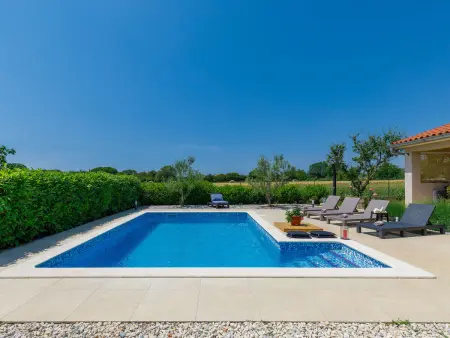 Maison Paula à Pula avec piscine privée : photo 7