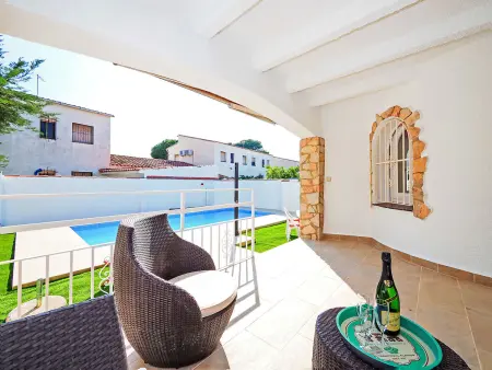 Maison Alberes avec piscine privée à Empuriabrava : photo 2