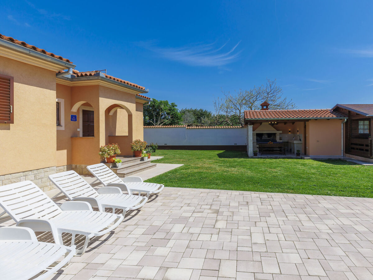 Maison Nina à Pula : 500 m de la plage - Photo 14