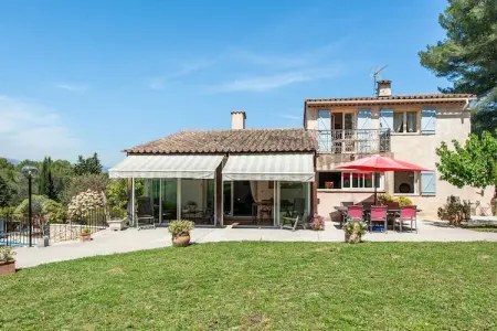 Location villa à Mougins