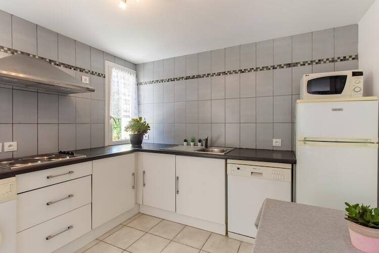 Maison 5 personnes, jardin 500m² à Berre-Les-Alpes - Photo 4
