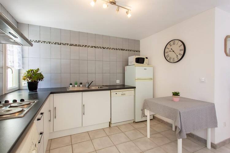 Maison 5 personnes, jardin 500m² à Berre-Les-Alpes - Photo 9