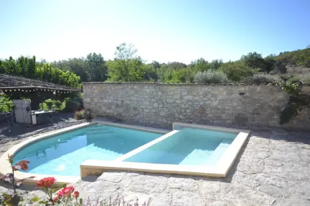 Maison familiale à Lanas avec piscine chauffée et trampoline : photo 13