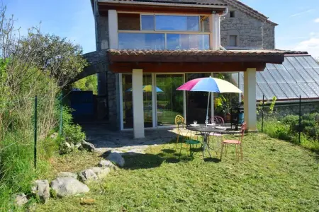 Maison familiale à Lanas avec piscine chauffée et trampoline : photo 17