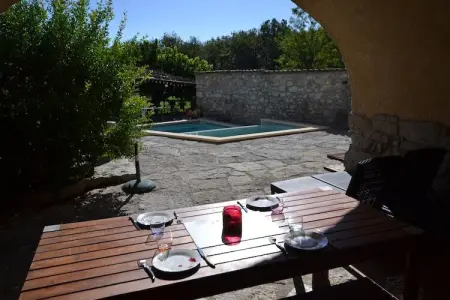 Maison familiale à Lanas avec piscine chauffée et trampoline : photo 23