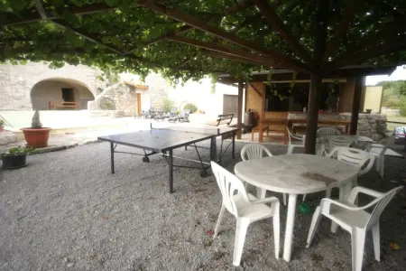 Maison familiale à Lanas avec piscine chauffée et trampoline : photo 26