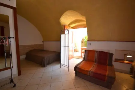 Maison familiale à Lanas avec piscine chauffée et trampoline : photo 35