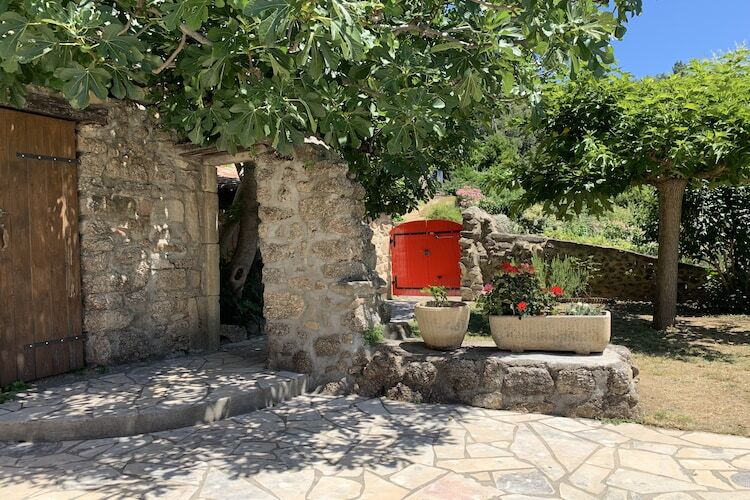Maison 6 pers. avec piscine privée en Ardèche - Photo 9