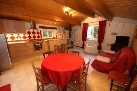 Maison de vacances - Saint-Pierre-de-Colombier, Maison en Ardèche près de Ray-Pic - Photo 2