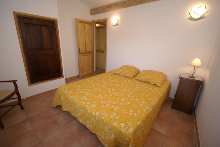 Maison 8 personnes sur colline boisée à Beaulieu - Photo 1