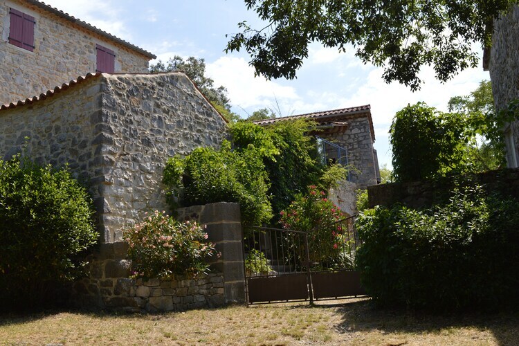 Maison 8 personnes sur colline boisée à Beaulieu - Photo 21